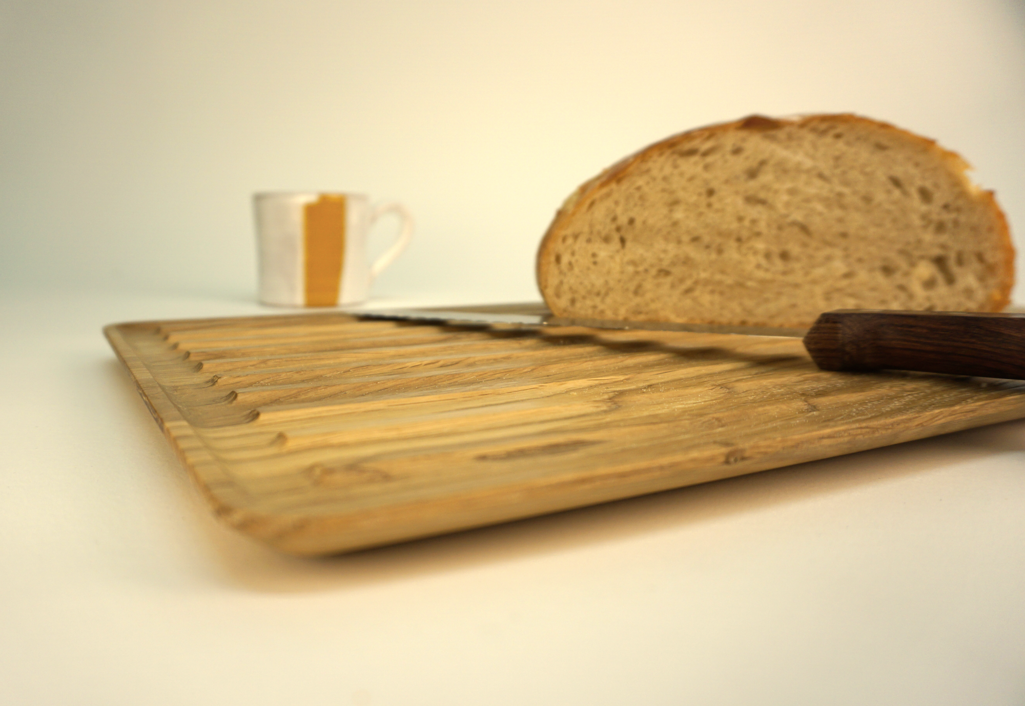 Holzbrett „dat Brood“ – die beste Brotgrundlage